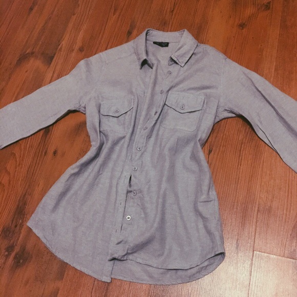 topshop grey button up top! ✨ - Picture 2 of 4